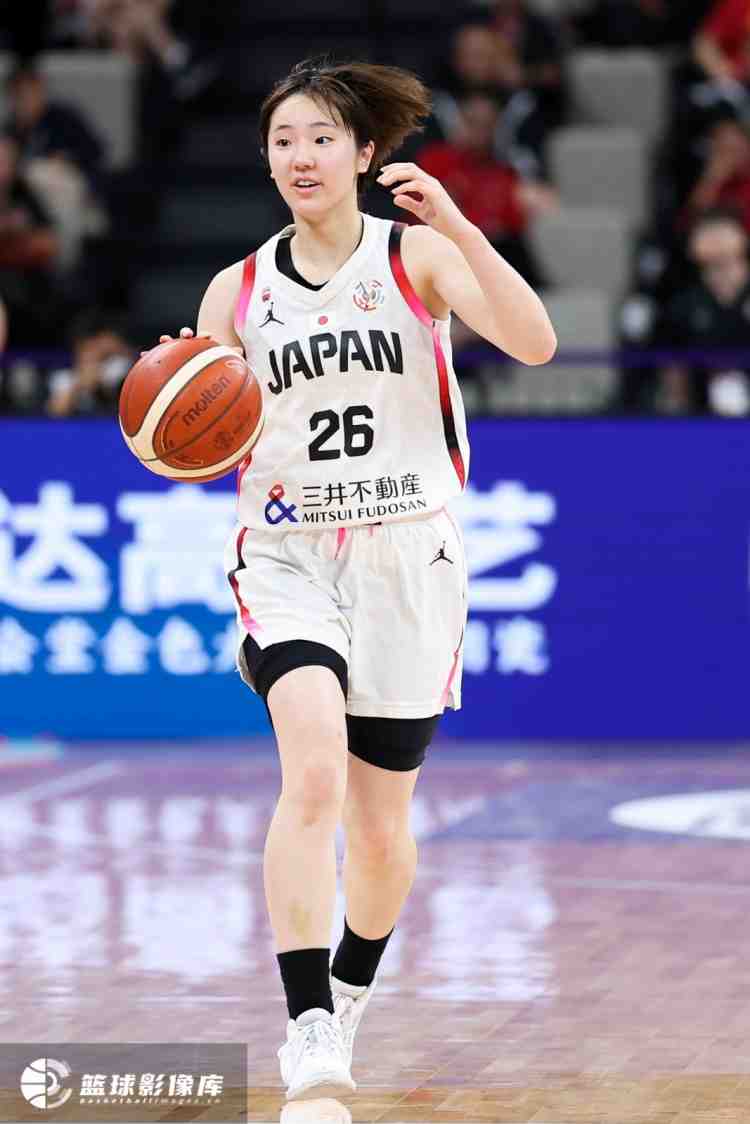 媒体人:日本女篮的小+快必须和准搭配在一起 矮在防守端非常吃亏