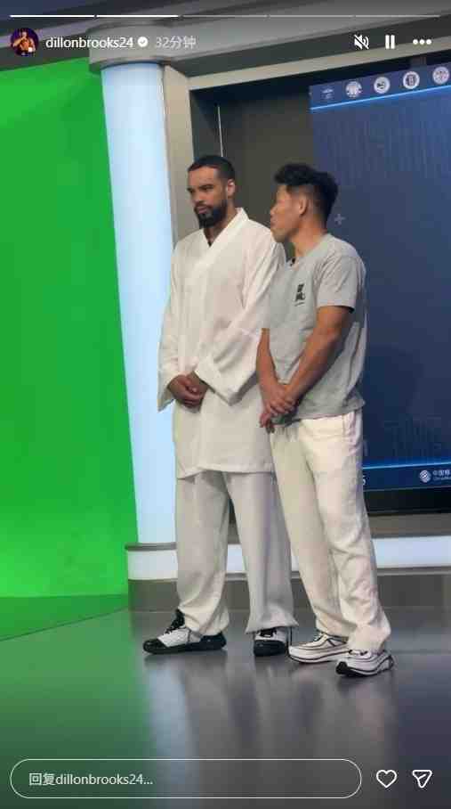 跨界互动!狄龙社媒晒中国行练拳击&锁喉李景亮的照片