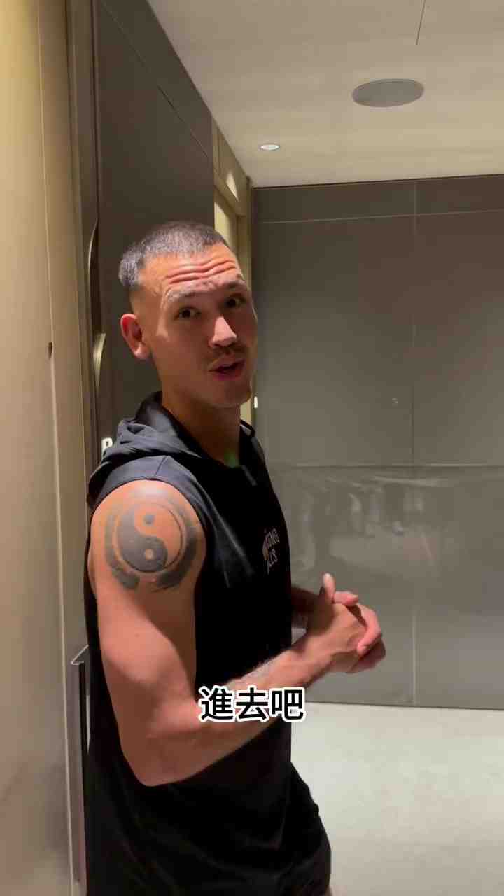 【Glen’s Home Tour】杨和带大家参观他的家 公开他的秘密收藏品