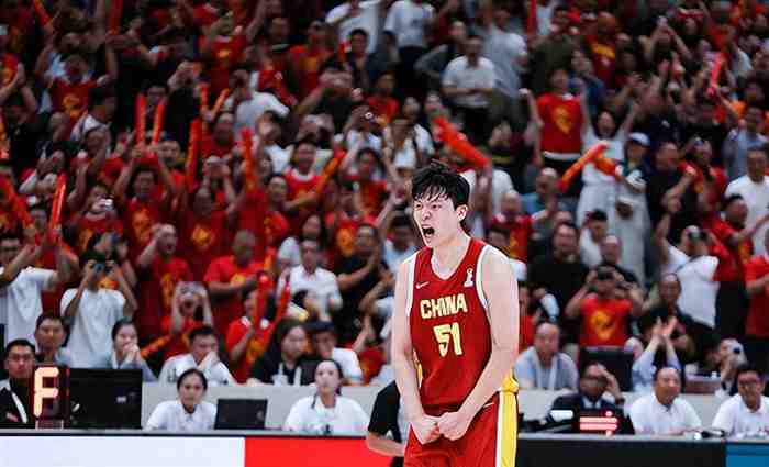 一场89-87为中国男篮带来两大喜讯!杨瀚森建大功,小组排位更新