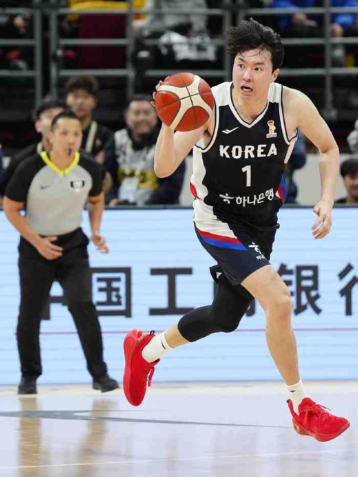 亚运男篮战报：卫冕冠军61-105惨败出局，沙特发来感谢信，8强出炉