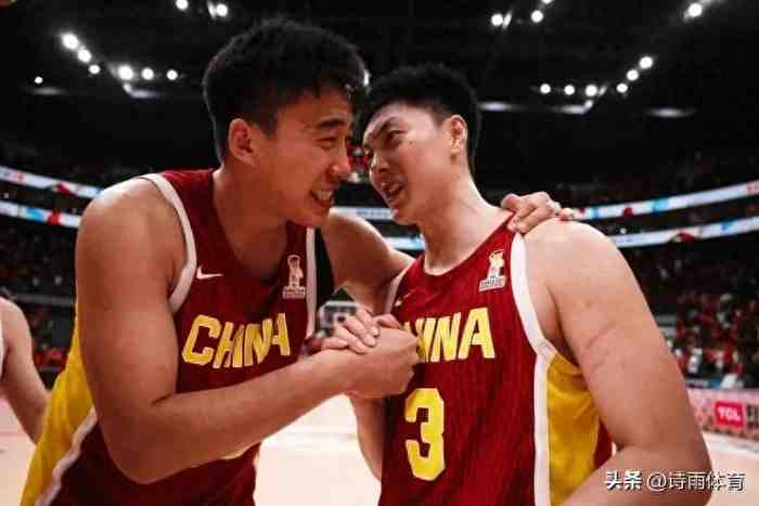 中国男篮大战菲律宾 9名球员评分：2人满分、4人优秀、3人及格