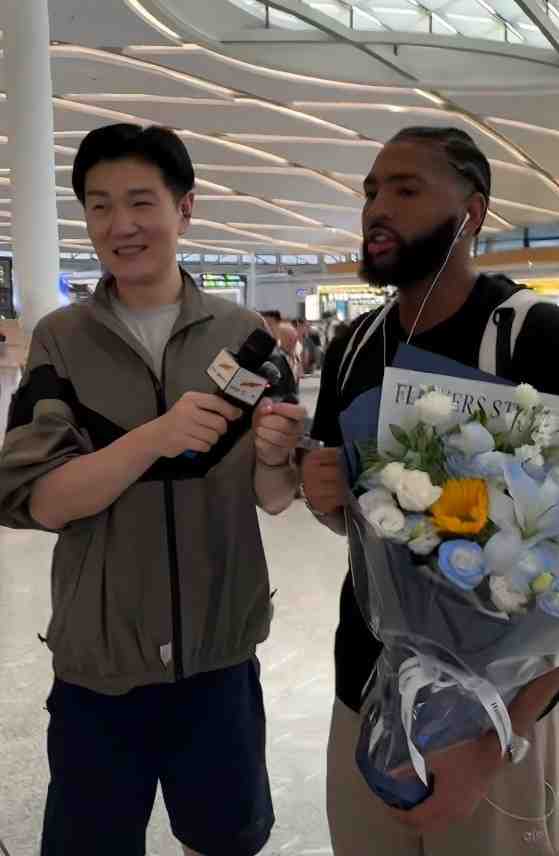 回归新疆男篮！劳森今天已经抵达乌鲁木齐