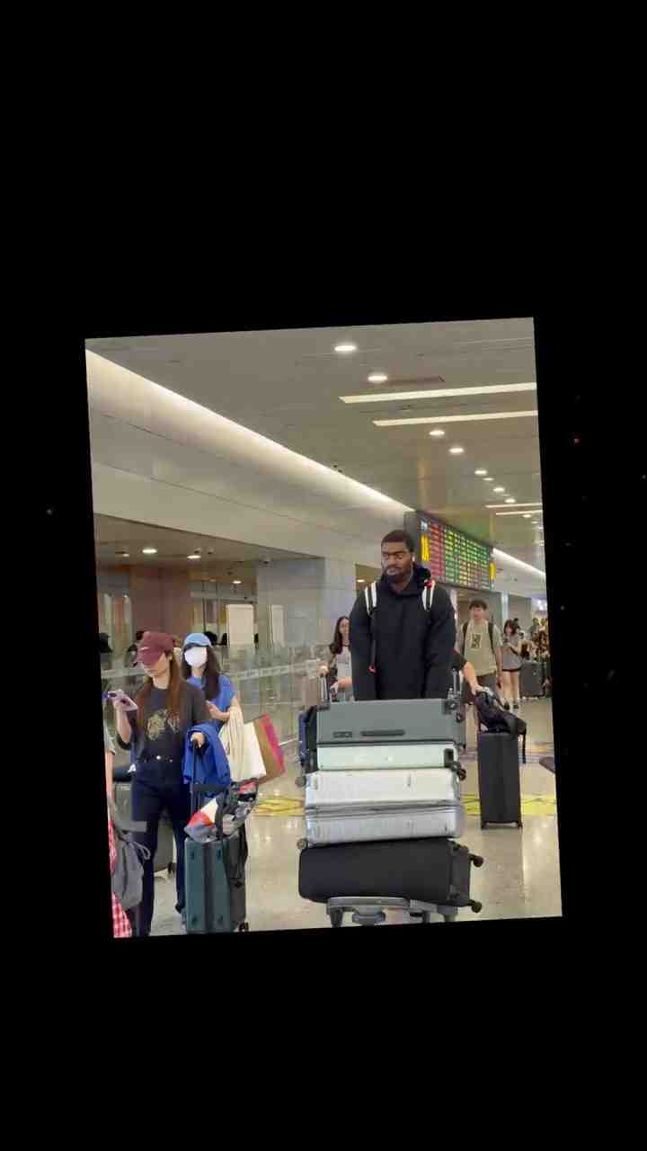 就位!浙江男篮大外援达卡里·约翰逊今天已经抵达杭州