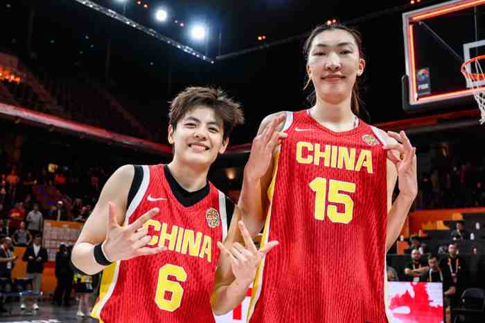 中国女篮长期集训提高在哪里?韩旭/杨舒予用行动“打脸”