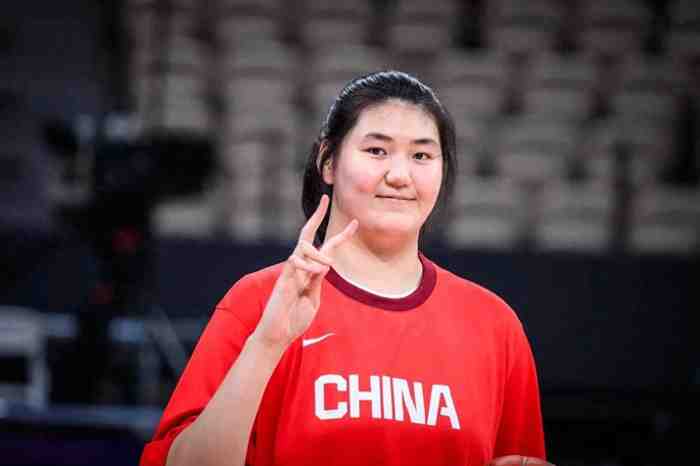 美国球探+奥运冠军主帅双双惊叹!张子宇已经进2027 WNBA选秀视野