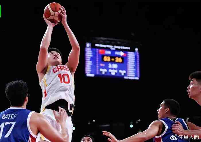 105-61!中国男篮3连胜,菲律宾投篮像高中生,中国队像在打野球