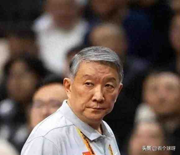 女篮惨败不到24小时,李月汝被曝联手坎贝奇,宫鲁鸣担心的事来了