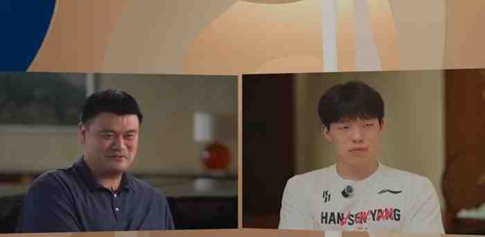 媒体人:杨瀚森在美国体育圈没啥知名度 出场太少 比不了当年姚明