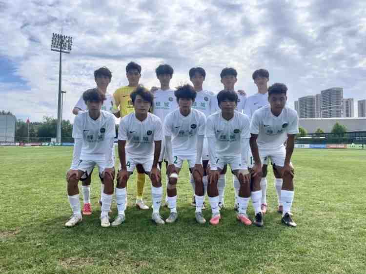浙江U17队2-0击败重庆凤鸣山中学U17队,挺进中青赛全国八强