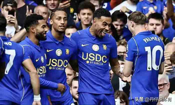 随着阿森纳2-0登顶！热刺0-0四轮不胜 红蓝军团丢分 英超积分榜更新